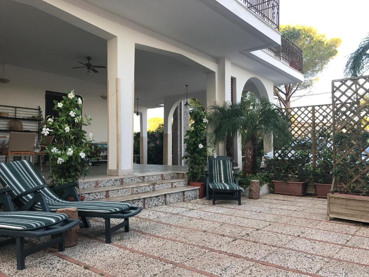 Holiday & House - Imparato Carini Costa Verde Bagian luar foto
